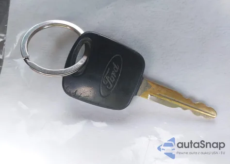 2004 Ford F-150 Heritage Xl/Xlt from USA, damaged, VIN 2FTRX17W04CA70759